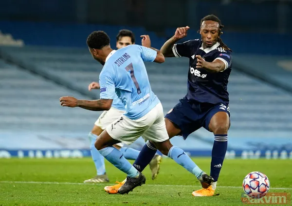 Tecrübeli Savunmacı Geçen Sezonun İkinci Yarısını Porto'da Kiralık Geçirmişti. Olympiakos İle Sözleşmesinin Son Senesine Giren Portekizli Stoper, Yunan...