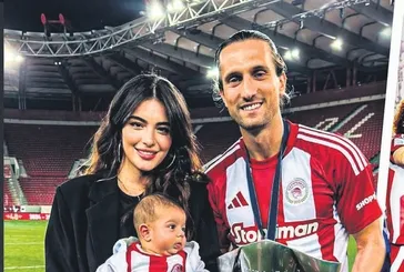 Melisa Aslı Pamuk ve Yusuf Yazıcı çifti minik bebeklerini ilk kez gösterdi: Annesinin kopyası denildi!