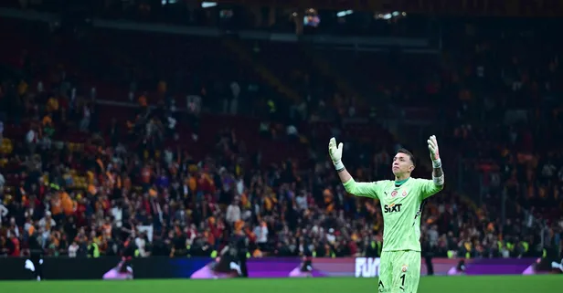Galatasaray'da kaleye flaş transfer! Muslera sonası eldivenler onun