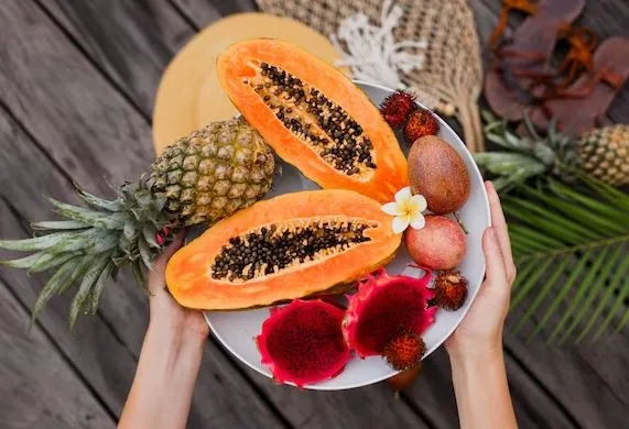 haftada-05-cm-kadar-sac-uzatan-5-mucizevi-meyve-aciklandi-1738614942071.jpg Haftada 0.5 cm kadar saç uzatan mucizevi meyve-4