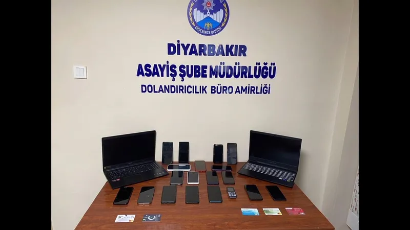 15 şüpheli tutuklandı (DHA)