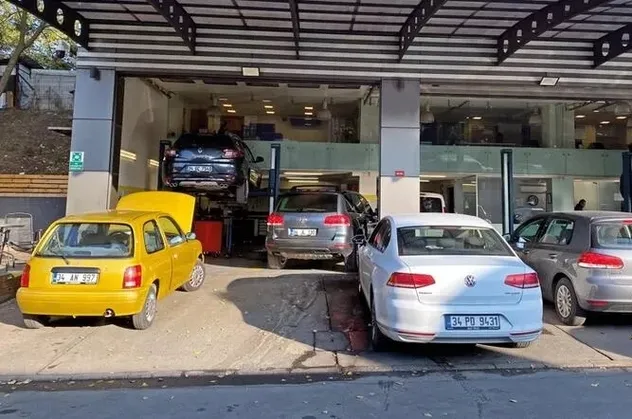 Sıfır ve ikinci el otomobildeki kriz araba sahibi olanları oto sanayiye yönlendirdi
