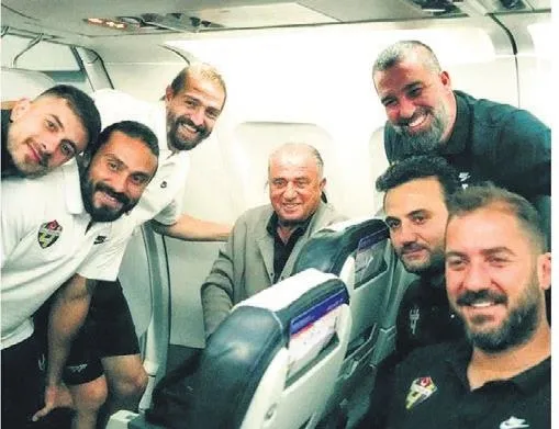 Adana’dan Fatih Terim’le döndüler