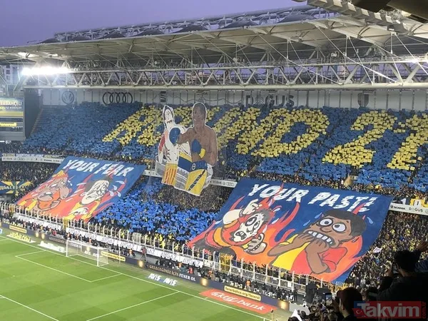 Fenerbahçe - Galatasaray derbisinde dikkat çeken kareler! O hareket damga vurdu... - 12