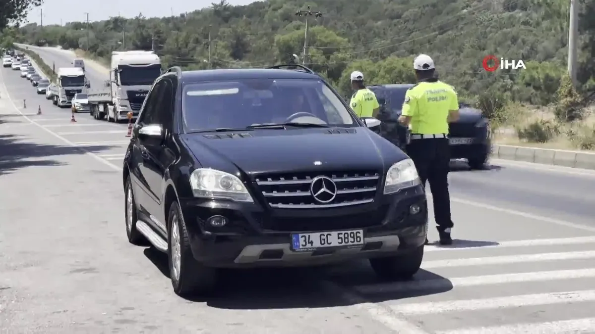 Bodrum'da metrelerce kuyruk!