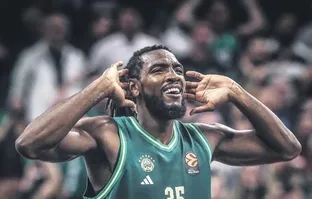 Ergin Ataman’ın gözdesi Kenneth Faried