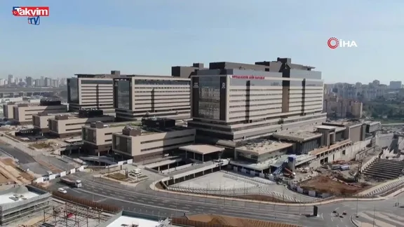 Şehir hastaneleri 8 yılda toplam 434 milyondan fazla muayene ile Türk sağlık sisteminin bel kemiği oldu