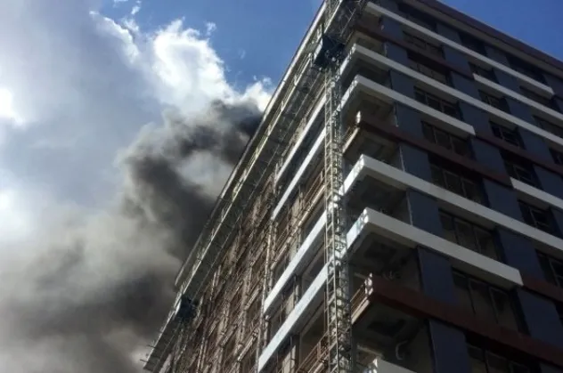 İstanbul Gaziosmanpaşa'da korkutan yangın!