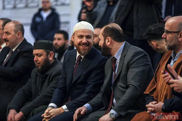 Türk Heyeti Camide Cuma Namazını Da Kıldı.