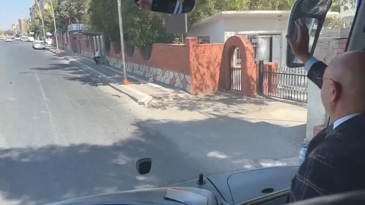 CHP'li Mahmut Tanal boş sokakları selamladı!