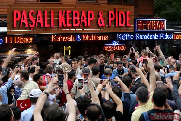 Başkan Erdoğan'a Çengelköy'de vatandaşlardan yoğun ilgi - 4