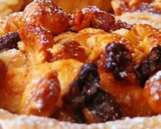 Elmalı Üzümlü Karamelli Tart Tarifi