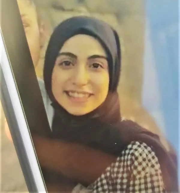 8inci-kattan-dusen-universiteli-irem-feci-sekilde-hayatini-kaybetti-1637064818568.jpg 8'inci kattan düşen üniversiteli İrem feci şekilde hayatını kaybetti-2