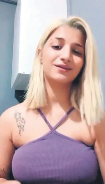 abd-kara-teslim-oldu-hayatini-kaybedenlerin-sayisi-57yi-asarken-deniz-bile-buz-tuttu-1672185474670.jpeg ABD, kara teslim oldu! Hayatını kaybedenlerin sayısı 57’yı aşarken deniz bile buz tuttu!-11