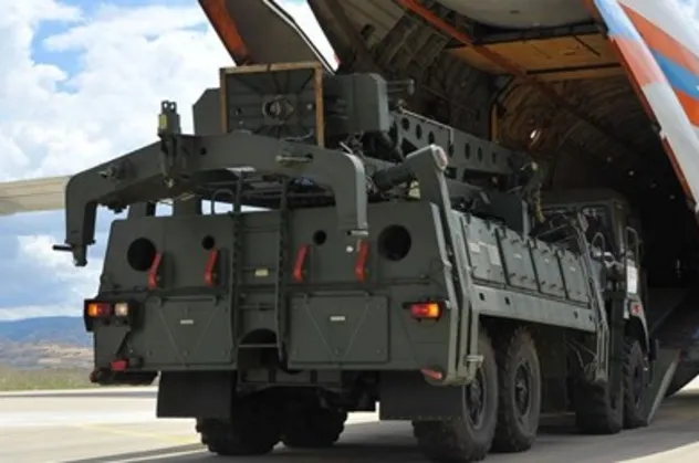 İranlı uzmandan Türkiye'ye S-400 övgüsü
