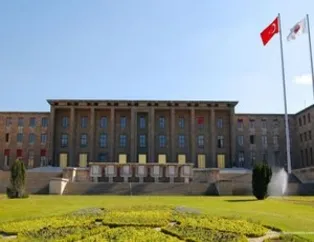 İşte siyasetçilerin asıl meslekleri