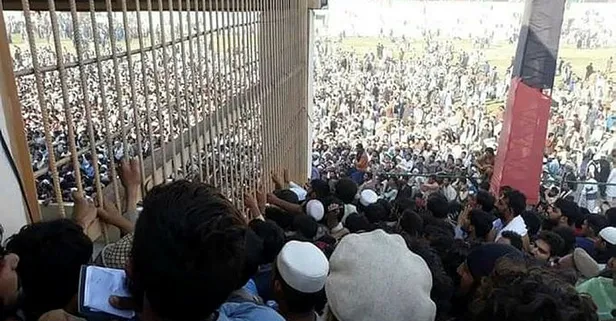 Son dakika: O ülkede vize izdihamı! Çok sayıda ölü ve yaralılar var!