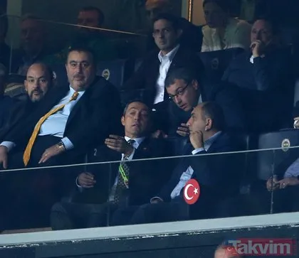 Fenerbahçe’de beklenmedik veda! Takımın gözde ismi gönderiliyor