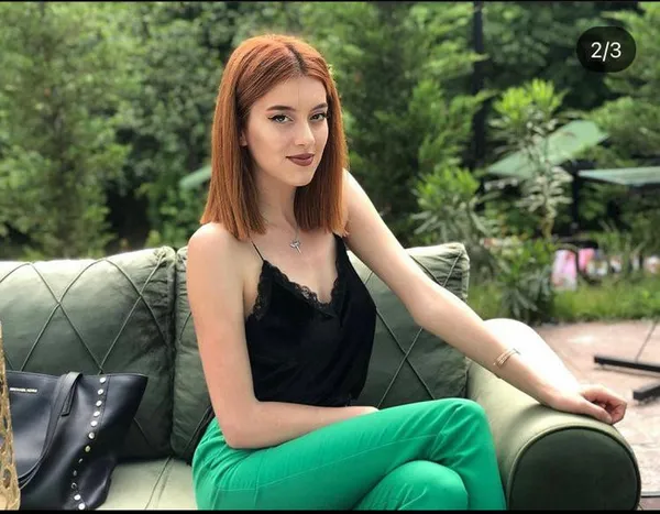 genc-kadin-topuklu-ayakkabi-giyiyor-diye-komsusu-olumle-tehdit-etti-1619779128970.jpg Genç kadın topuklu ayakkabı giyiyor diye komşusu ölümle tehdit etti-4