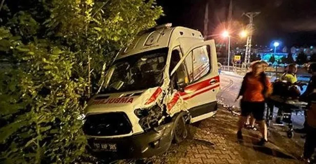 Zonguldak’ta trafik kazasına giden ambulanslar trafik kazası yaptı! 3 yaralı