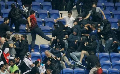 Lyon’da Beşiktaşlı taraftarlara saldırı