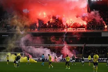 Fenerbahçe yandı! UEFA’dan şok ceza