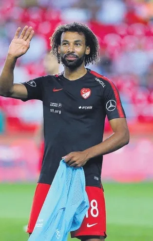 Bundesliga’dan Nazım’a teklif