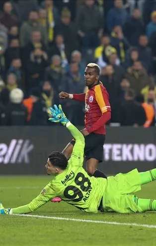 Galatasaray-Fenerbahçe maçı öncesi dikkat çeken istatistik: Dev derbinin golleri yabancılardan!