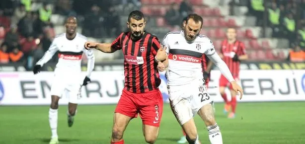 Beşiktaş forvetsiz kaldı