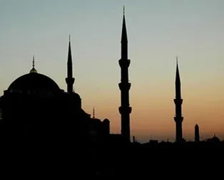 Regaip Kandilinde Kadir Suresi okunuşu - Regaip Kandili Kadir Suresi duası tesfiri