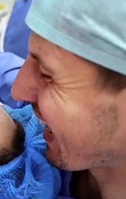 Emre Belözoğlu 3. kez baba oldu