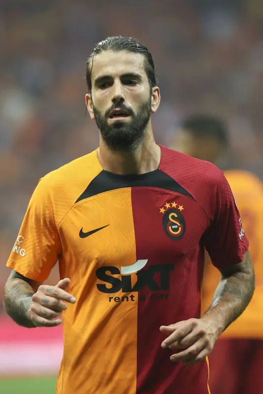 Galatasaray haberleri Sergio Oliveira'dan Bafetimbi Gomis açıklaması! - 3