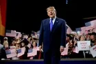 Trump'tan Dallas'ta 5 bin dolar vaadi! Cumhuriyetçiler ara seçimi kazanırsa her Amerikalıya ödeme sözü verdi