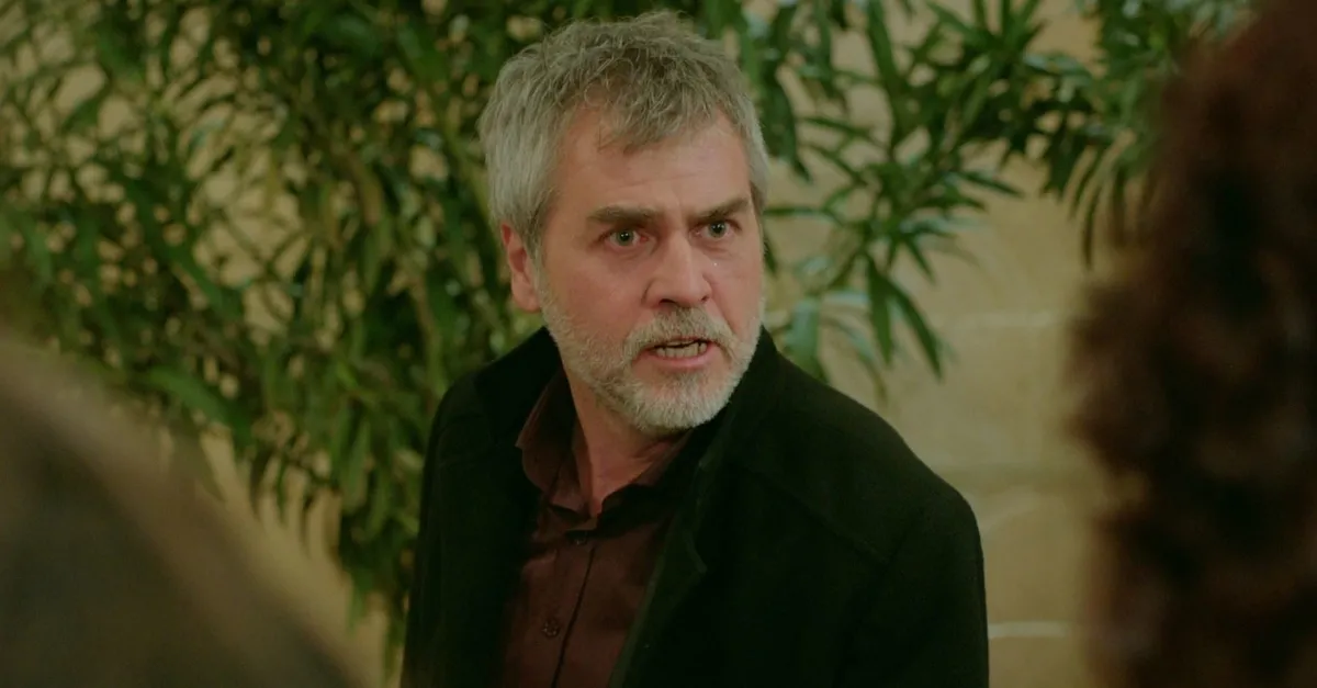 Hazar kararını veriyor: Yaren bu evden gidecek! Hercai 36. yeni bölüm
