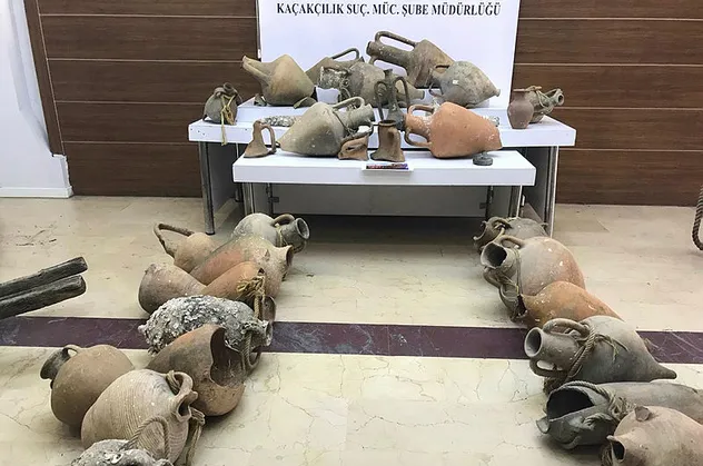 Tarihi eser kaçakçılarına operasyon! Hepsi ele geçirildi