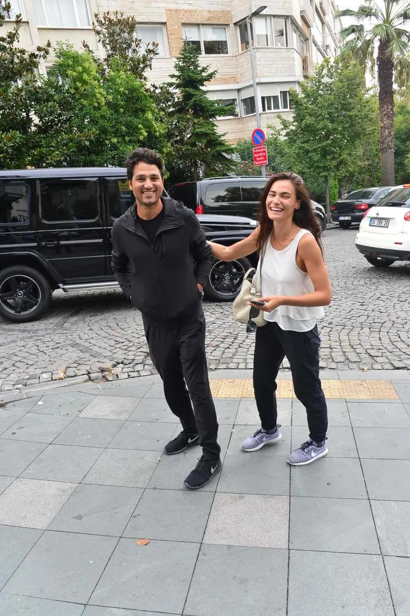 saadet-isil-aksoy-ve-pamir-kiraner-bosandi-12-yillik-evlilik-sessiz-sedasiz-sona-erdi-1772692900935.jpg Saadet Işıl Aksoy ve Pamir Kıraner boşandı! 12 yıllık evlilik sessiz sedasız sona erdi-3