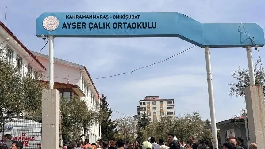 1786386199155.jpeg Dijital sokaklarda çocuk avcıları: RTÜK'ün görmediği 3 saat 24 dakikada çocuklara ve gençlere neler oluyor?-6