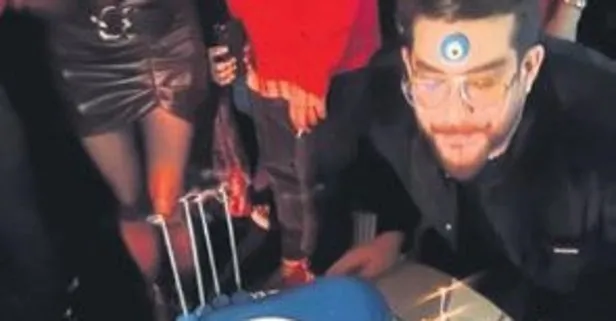 Enis Arıkan 40'ıncı yaşını kutladı! Doğum gününe ünlüler akın etti: Birce Akalay, Çağla Şıkel, Selma Ergenç,  Ezgi Mola...