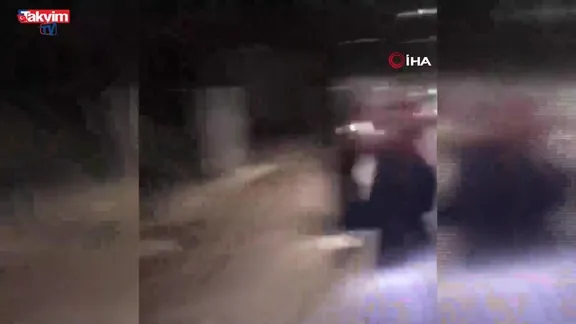 Yol verme tartışması kan dondurdu: Çocukların gözü önünde darp!