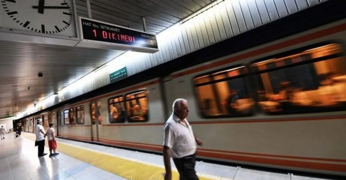 tam kapanmada metrolar kaca kadar acik yasakta metro calisma saatleri degisti mi istanbul da metro seferleri duzenlemesi takvim