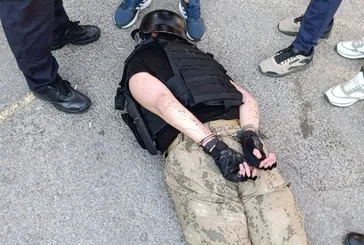 Sanal oyun gerçek katliam: Oynadığı savaş oyunlarının etkisinde kaldı! 5 kişiye dehşet saçtı | İşte gözaltına alınma anları