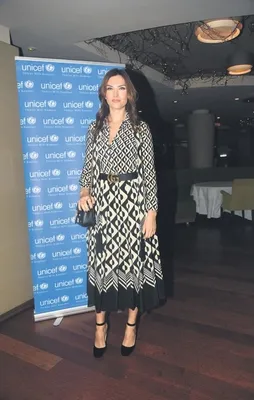 Elif geldi Gül kaçtı