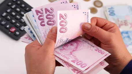 Emekli promosyonunda yarış kızıştı! Bankalardan 35 bin TL nakit, toplam 90 bin TL fırsat