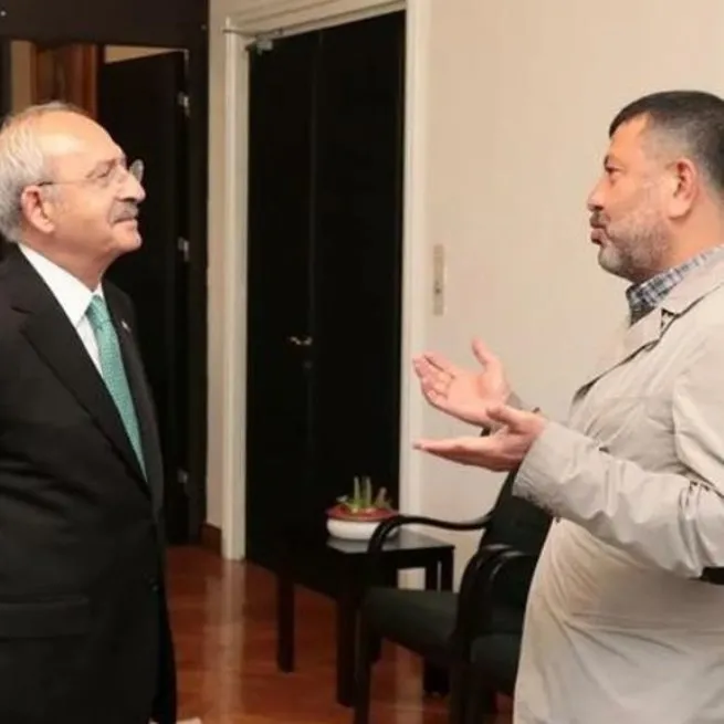 CHPde Bay Bay Kemale vuran vurana! Aylar önce Kılıçdaroğlu dürüst diyen Veli Ağbaba bugün Bedel ödesin diyor: Hem de Ekremci Halk TVde