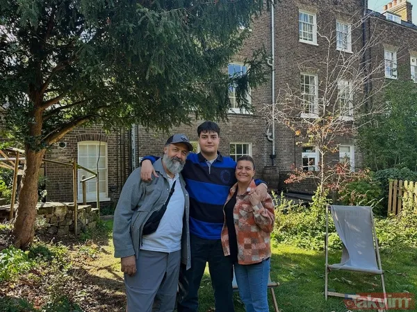 Oyunculuk babadan oğula! Gözleri KaraDeniz'in Osman Maçari'si Mehmet Özgür’ün oğlu meğer... - 12