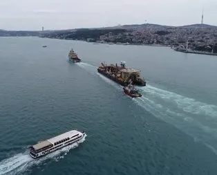 Castoro 10 İstanbul Boğazı’ndan geçti