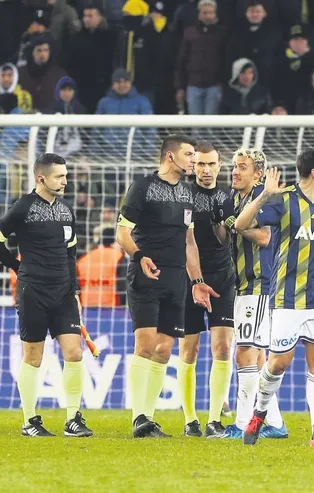 Fenerbahçe tek yürek! Şampiyonluk için kenetlendiler...