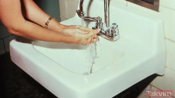 Lavaboya asla dökmemeniz gereken 9 şey! Meğer 100 tonluk atık... - 5