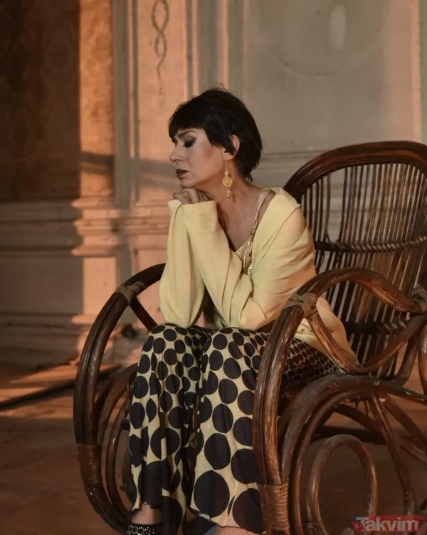 Yıldız Tilbe’nin ev hali sosyal medya kullanıcılarını ikiye böldü! Gören dönüp bir daha baktı karın kasları olay oldu - 5