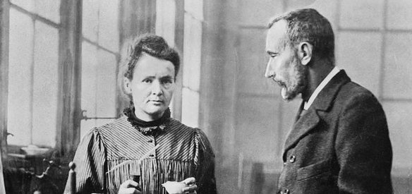 Marie ve Pierre Curie, radyumu keşfetti, 1903'te bu buluşlarıyla Nobel Fizik Ödülü aldı